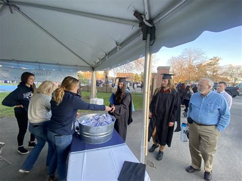 Alumni Association Welcomes 2023 Graduates | UMaine Alumni Association