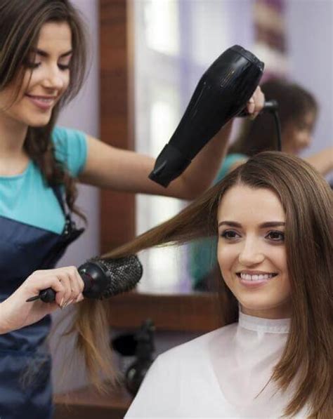 5 Benefits of a Hair Salon Music and How to Choose a Playlist SiriusXM ...