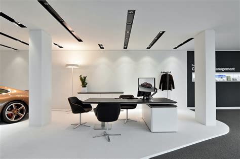 » Porsche showroom by The Store Designers®