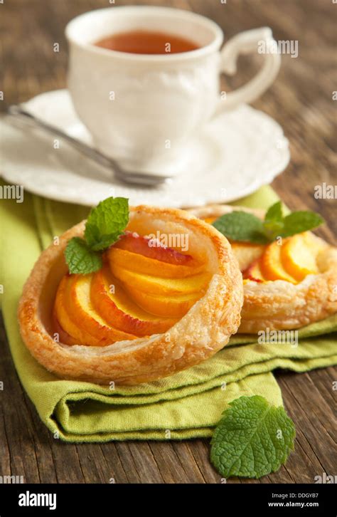 Fresh fruit tart Stock Photo - Alamy