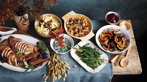 Thanksgiving Dinner Tips From Martha Stewart | StyleCaster