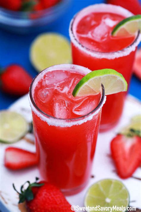 Strawberry Margarita Drink Recipe: easy & homemade [Video] - Sweet and Savory Meals