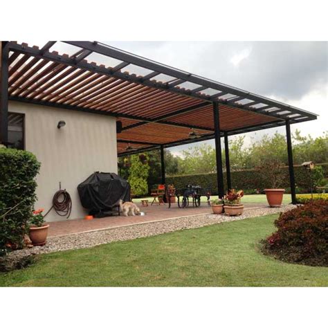 PERGOLA METÁLICA MODERNA – Fundiseños