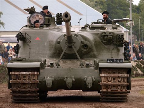 Tortoise heavy assault tank (A39) at the Bovington Tank Museum : TankPorn