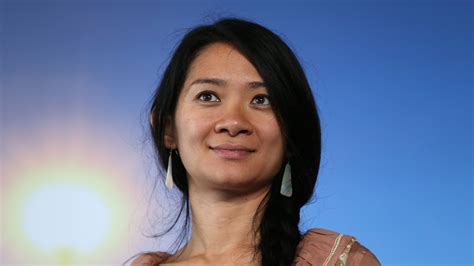 Chloé Zhao Wins Oscar for Best Direct of 'Nomadland' - The New York Times