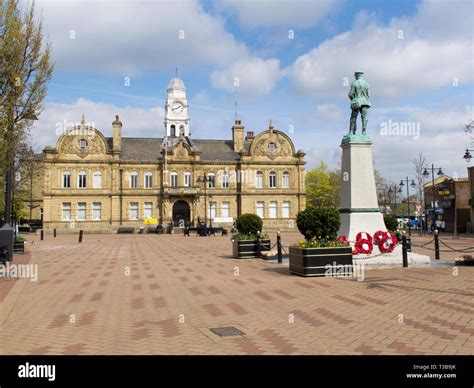 Ossett yorkshire hi-res stock photography and images - Alamy