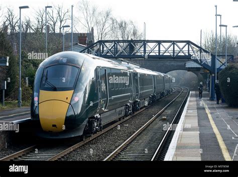 Great Western Railway class 800 IET at Evesham railway station ...