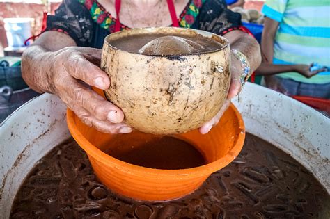 Selling the Traditional Pozol Beverage in Mexico