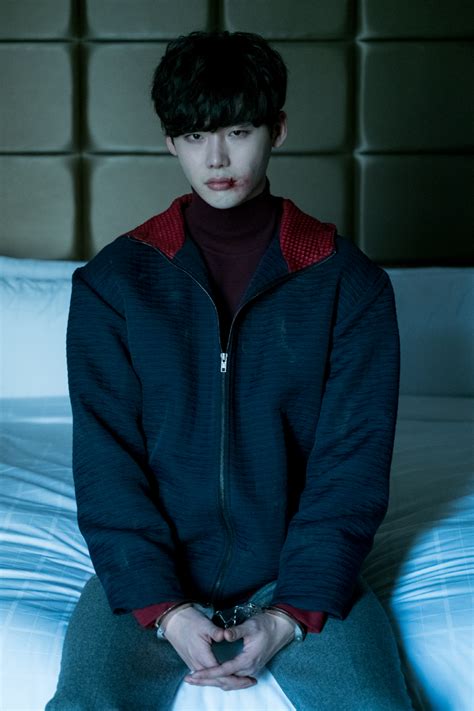 LeeJongSuk | V.I.P. Movie source: sports.donga | Lee jong suk, Lee jong, Lee jong suk wallpaper