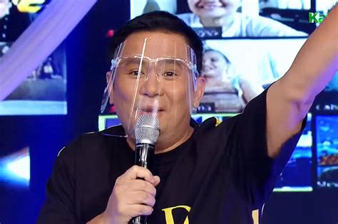 Ogie Alcasid shows off his comedy skills by hosting 'It's Showtime' – Filipino News