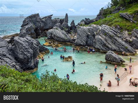 Bermuda Horseshoe Bay Resort