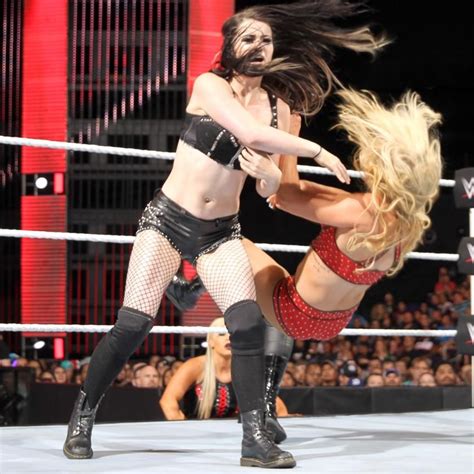 Raw 6/20/16: Paige vs Charlotte (Women's Championship Match ...