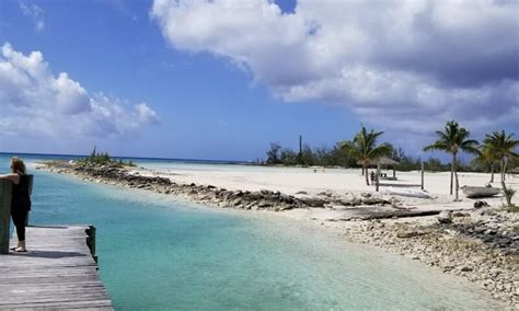 7 Best beaches in Cat Island, Bahamas - Ultimate guide (January 2025)