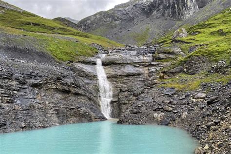 31 most beautiful waterfalls in Switzerland to visit 2023