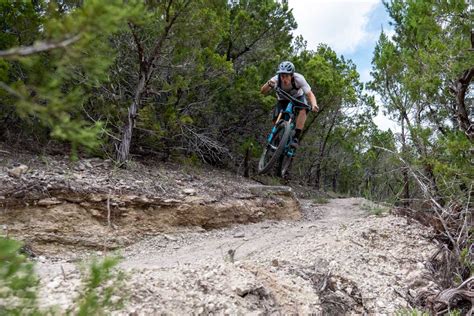 Spider Mountain opens Jan. 18th as Texas’ first lift-accessed bike park ...