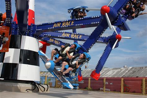 Air Race – Playland's Castaway Cove