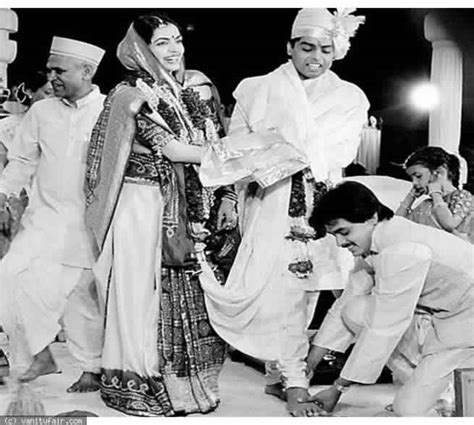 Mukesh Ambani And Nita Ambani - Rare Wedding Pictures