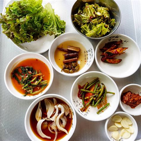 Korean Bbq Sides Dishes : If you've never tried korean bbq, you're ...