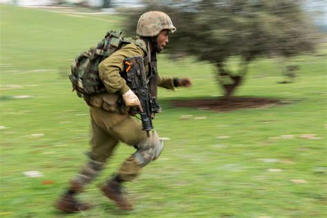 Here are the soldiers of the Golani Brigade in their intense & dynamic week of training. RT to ...