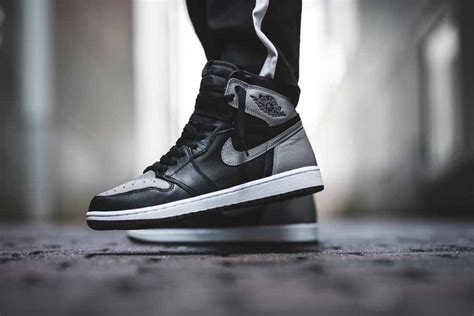 Air Jordan 1 Retro High OG Shadow (555088-013) | Sneakers Magazine