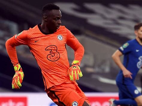 Chelsea goalkeeper Mendy: I almost quit football; I hesitated to return | OneFootball