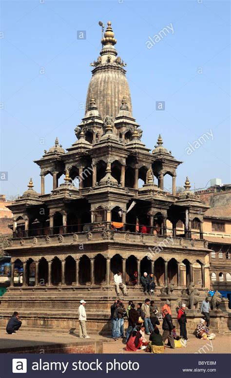 Nepal Kathmandu Valley Patan Durbar Square Krishna Mandir Stock Photo: 22731540 - Alamy ...