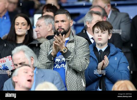 Tony Bellew in the crowd at Everton Stock Photo - Alamy