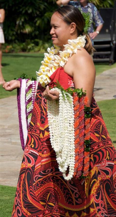 A Hawaiian lei represents more than meets the eye - Go Visit Hawaii