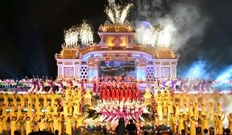 The week of Hue Traditional Craft Festival 2023 with the theme "The ...