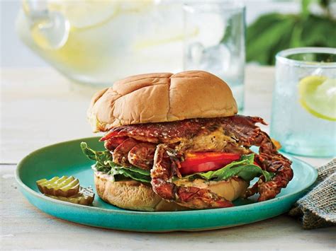 Crispy Soft-Shell Crab Sandwiches | Crab sandwich, Soft shell crab sandwich, Crab sandwich recipe