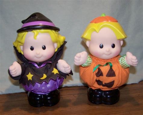 2 - 7.5” Fisher Price Halloween Little People Sarah Lynn Witch & Pumpkin Eddie