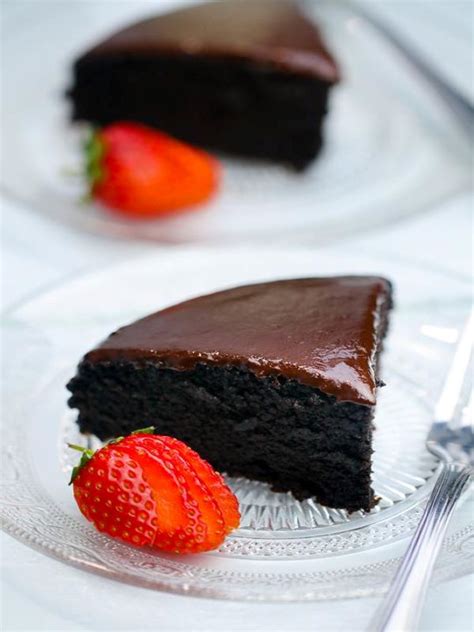 3 Ingredient Chocolate Cake Recipe - Rich And Delish