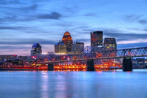 Louisville Wallpapers - Top Free Louisville Backgrounds - WallpaperAccess