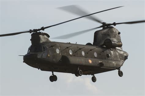 Boeing CH-47 Chinook | Festa al Cel