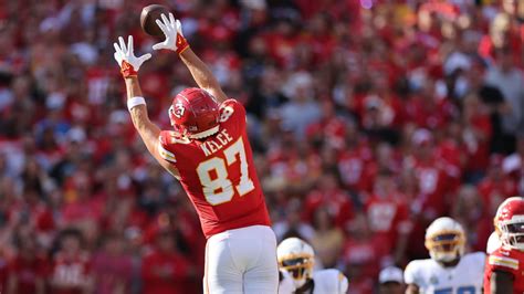 Travis Kelce's Best Catches from 179-yard Game in Week 7 | Kansas City ...