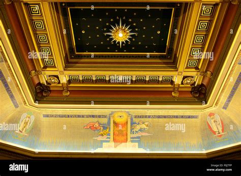 Freemasons' hall london interior hi-res stock photography and images ...