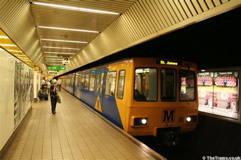 Picture of Tyne and Wear Metro station at Central : TheTrams.co.uk