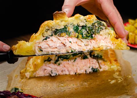 Salmon en croute - Delicious Dinner by Flawless Food