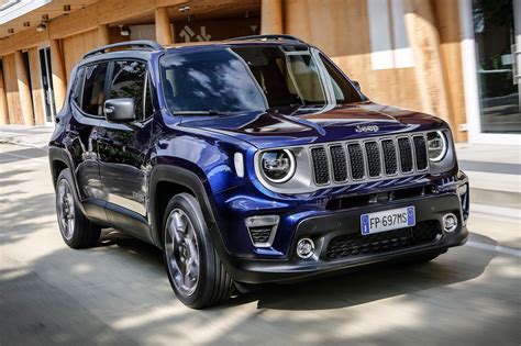 Jeep Renegade (2018) SUV review: chunky charm | CAR Magazine