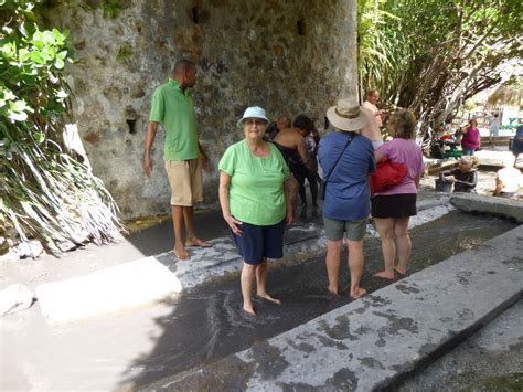 Photo-ops: Mineral Bath: Sulphur Springs Volcano Mud Baths - Soufriere ...