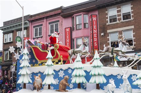 Toronto Santa Claus parade to return to the city on Sunday | Globalnews.ca