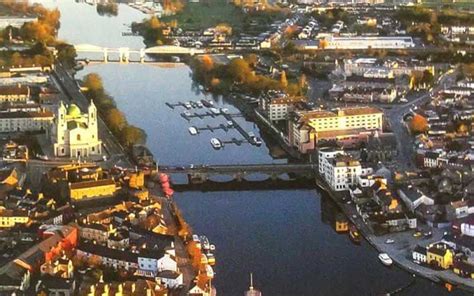 Sights and sounds of a River Shannon cruise | IrishCentral.com