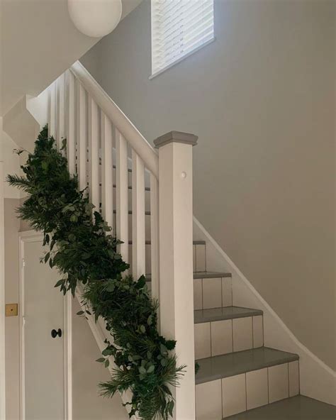 ️ ᴏᴜʀ ʜᴏᴍᴇ ᴜᴘ ɴᴏʀᴛʜ ️ on Instagram: “First bit of festive decoration DIY -Staircase foliage ...