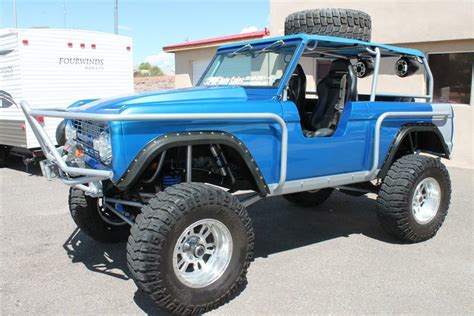 1977 FORD BRONCO CUSTOM SUV