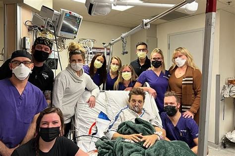 El emotivo cumpleaños de Jeremy Renner en el hospital: buenas noticias ...