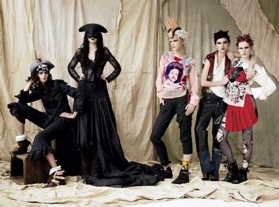 Fashion and Dreams: Halloween & Vogue