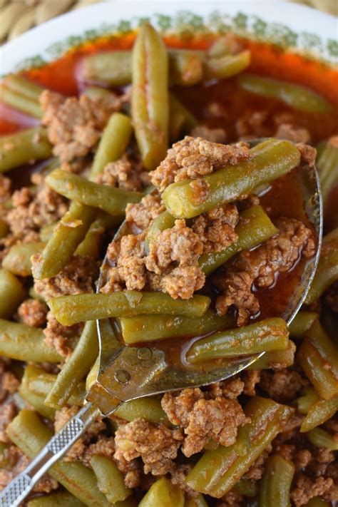 Tasty Green Beans with Ground Beef - These Old Cookbooks