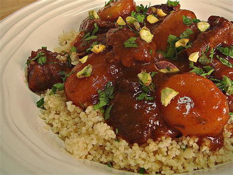 Food Wanderings : Beef Apricot Moroccan Tagine with Couscous