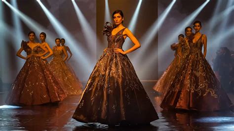 Models Sashay On The Ramp During A Fashion Show In New Delhi - View Pics