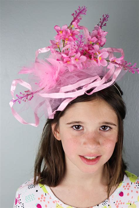 DIY Fascinators - Makes these fun hats using dollar store supplies | Diy fascinator, Diy tea ...